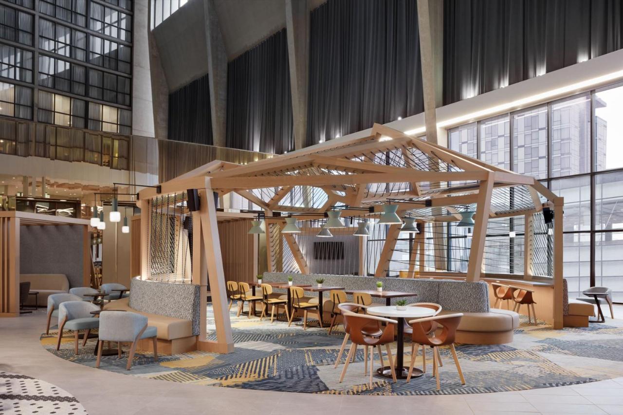 Delta Hotels Calgary Airport In-Terminal Ngoại thất bức ảnh