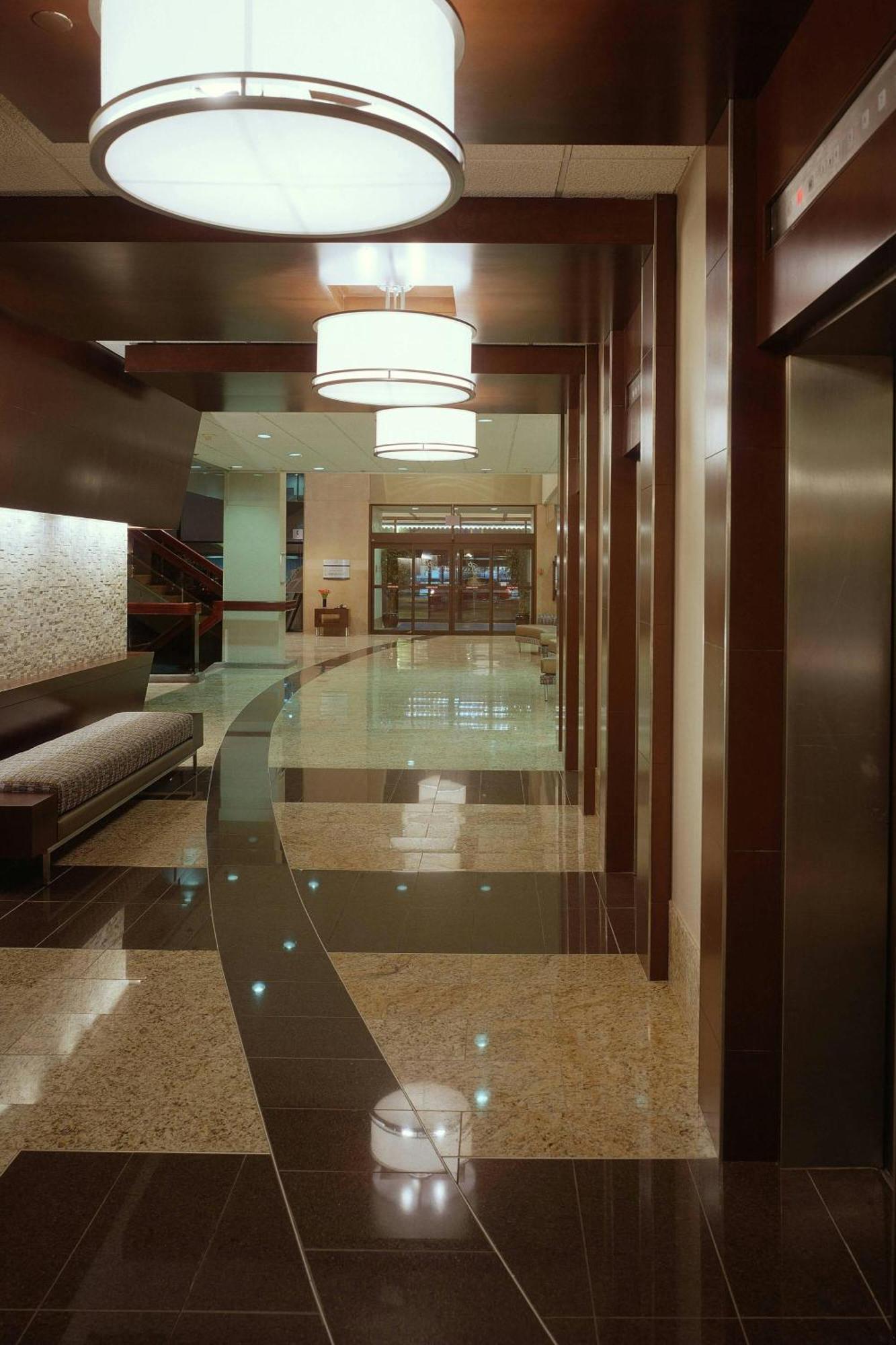 Delta Hotels Calgary Airport In-Terminal Ngoại thất bức ảnh