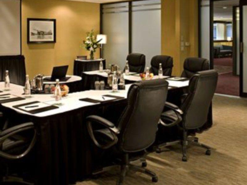 Delta Hotels Calgary Airport In-Terminal Ngoại thất bức ảnh